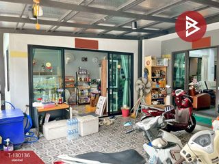 For sale 4 ベッドルーム townhouse in Bang Khae, Bangkok