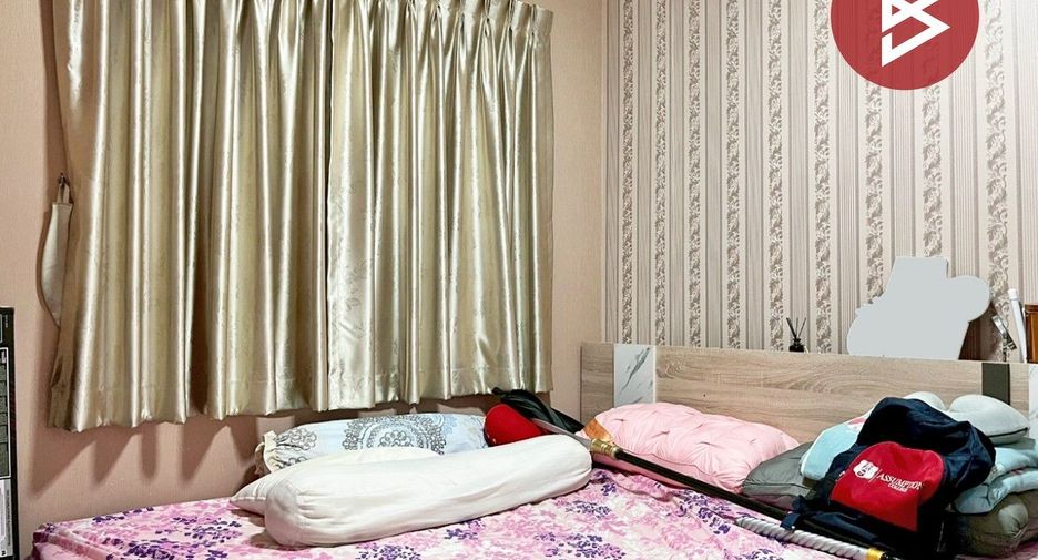 For sale 4 ベッドルーム townhouse in Bang Khae, Bangkok