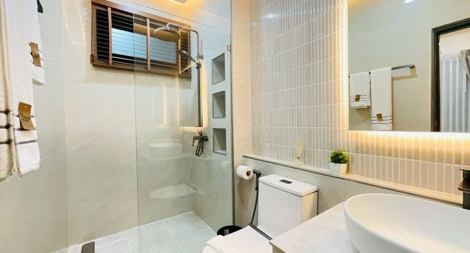 Casa en venta de 3 habitaciones en Bang Lamung, Chonburi