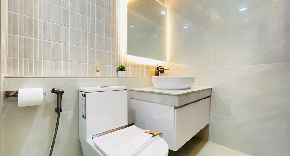 Casa en venta de 3 habitaciones en Bang Lamung, Chonburi