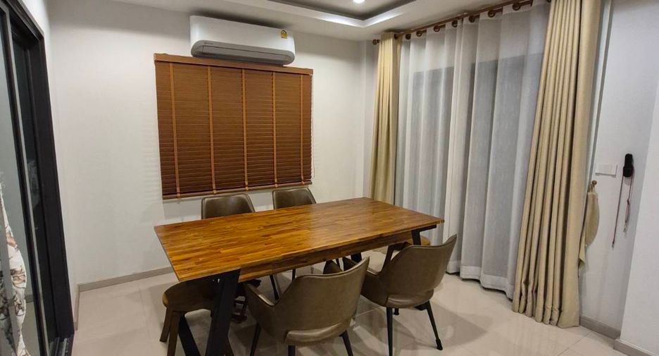 For sale 3 bedrooms house in Bang Lamung, Chonburi