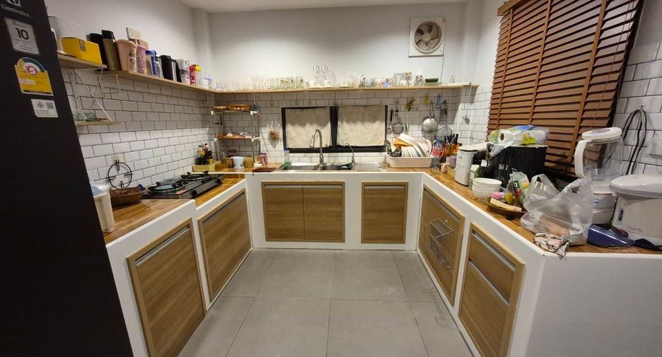 For sale 3 bedrooms house in Bang Lamung, Chonburi