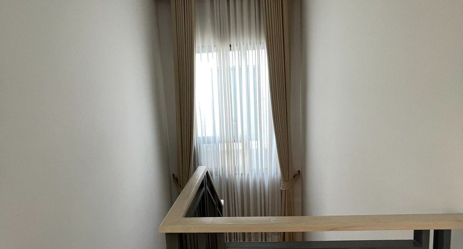 For sale 3 bedrooms house in Bang Lamung, Chonburi