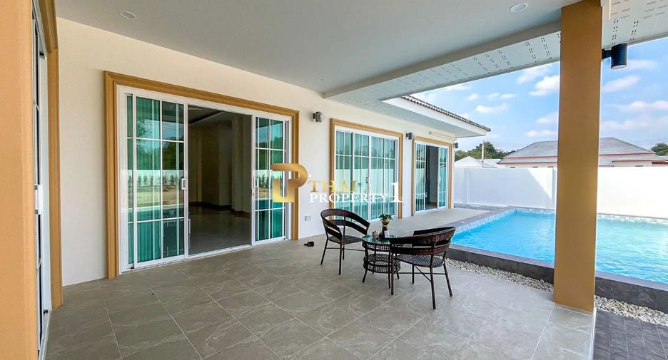 À vendre 3 chambres villa à Hua Hin, Prachuap Khiri Khan