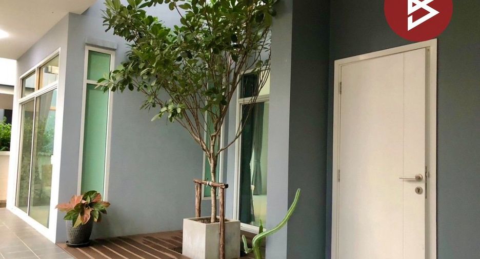 For sale 4 ベッドルーム house in Lam Luk Ka, Pathum Thani