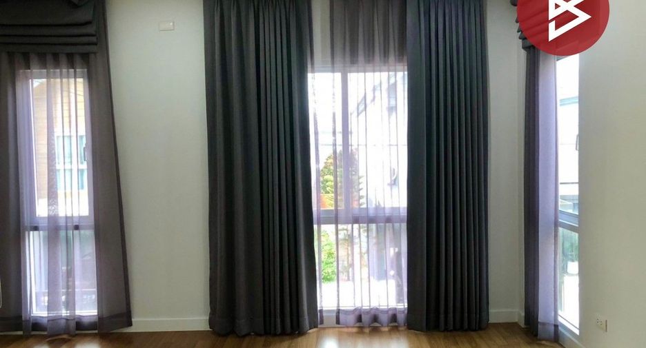 For sale 4 ベッドルーム house in Lam Luk Ka, Pathum Thani