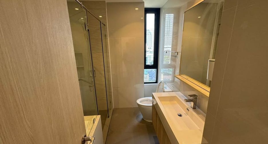 À vendre 2 chambres condo à Watthana, Bangkok
