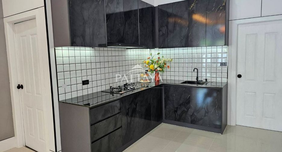 À vendre 3 chambres maison à Bang Lamung, Chonburi