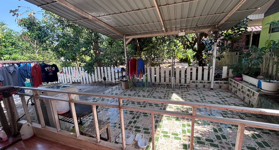 For sale 10 bedrooms hotel in Mueang Rayong, Rayong