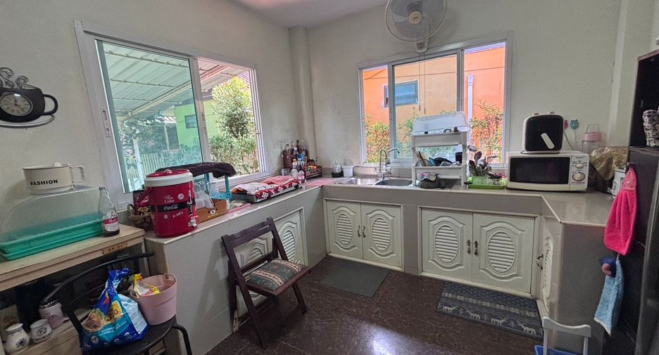 For sale 10 bedrooms hotel in Mueang Rayong, Rayong