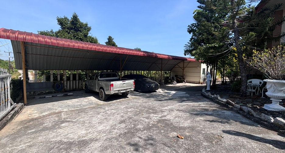 For sale 10 bedrooms hotel in Mueang Rayong, Rayong