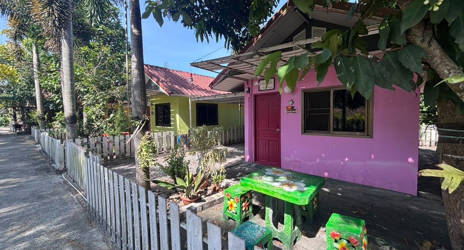 For sale 10 bedrooms hotel in Mueang Rayong, Rayong