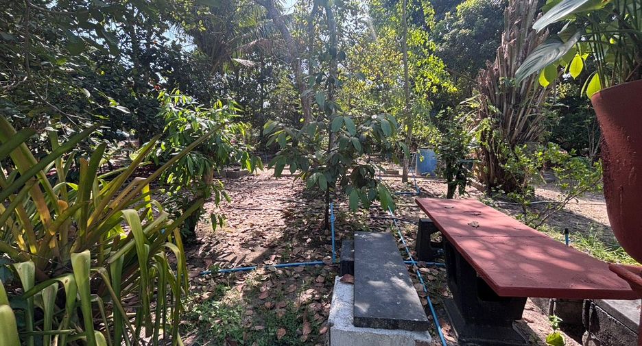For sale 10 bedrooms hotel in Mueang Rayong, Rayong