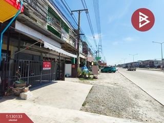 For sale 2 bedrooms retail Space in Ban Bueng, Chonburi