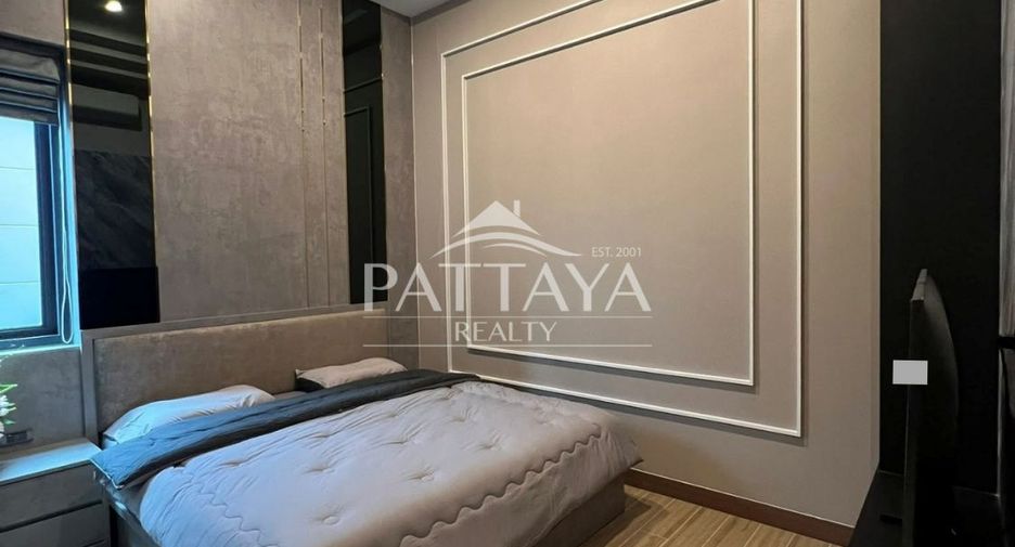 For rent and for sale 4 bedrooms house in Bang Lamung, Chonburi