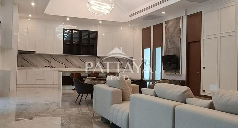 For rent and for sale 4 bedrooms house in Bang Lamung, Chonburi