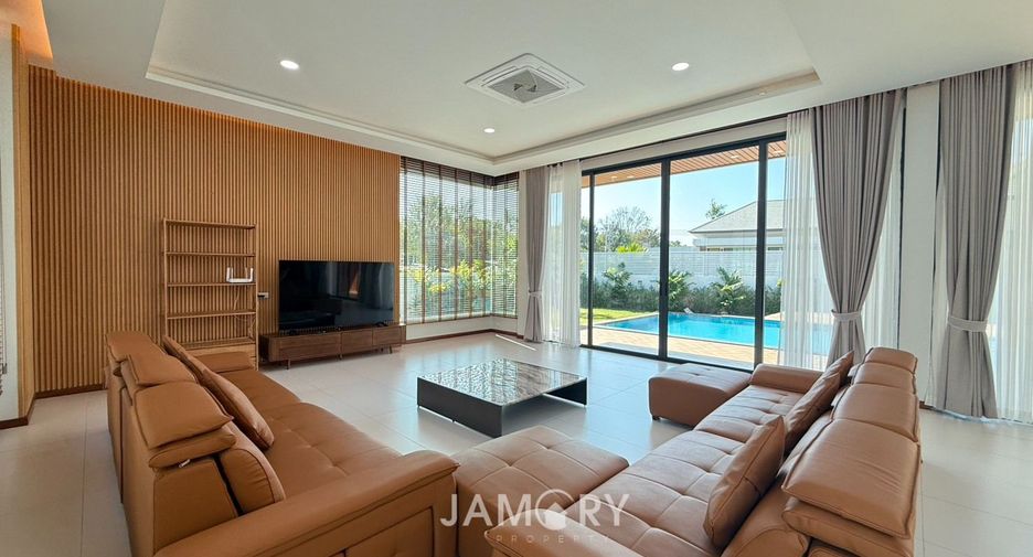 For rent 3 bedrooms house in East Pattaya, Pattaya