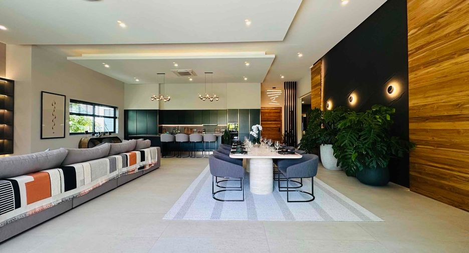 For sale 5 ベッドルーム house in East Pattaya, Pattaya
