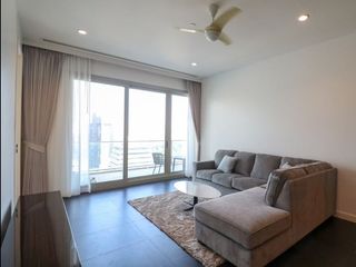 Condo en alquiler de 3 habitaciones en Pathum Wan, Bangkok