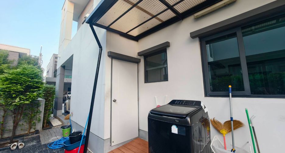 For rent 4 bedrooms house in Prawet, Bangkok