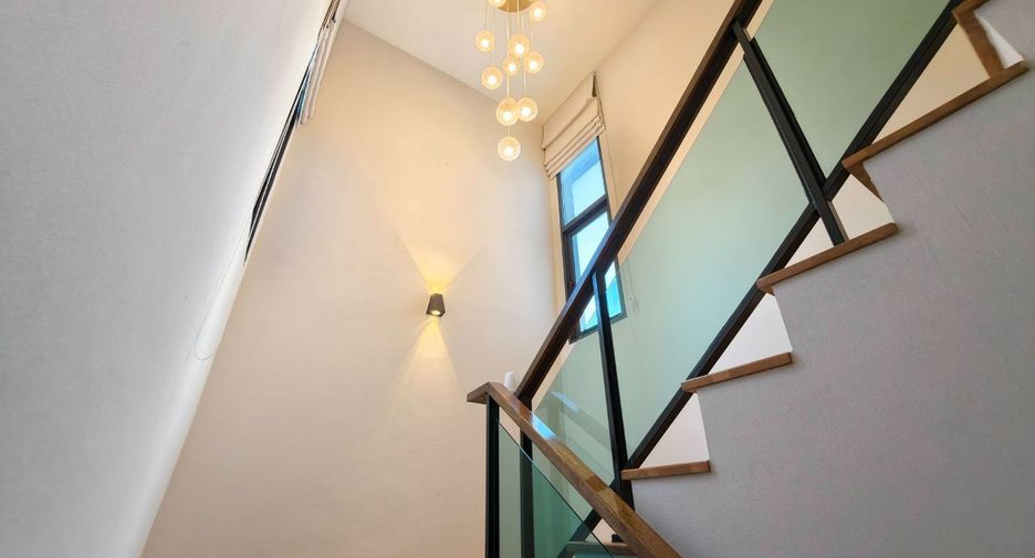 For rent 4 bedrooms house in Prawet, Bangkok