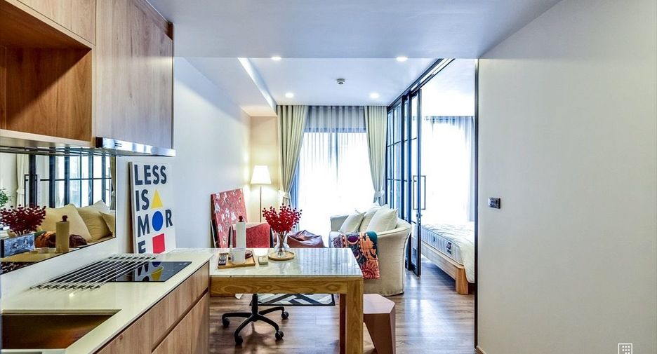 For rent 1 bed condo in Phaya Thai, Bangkok