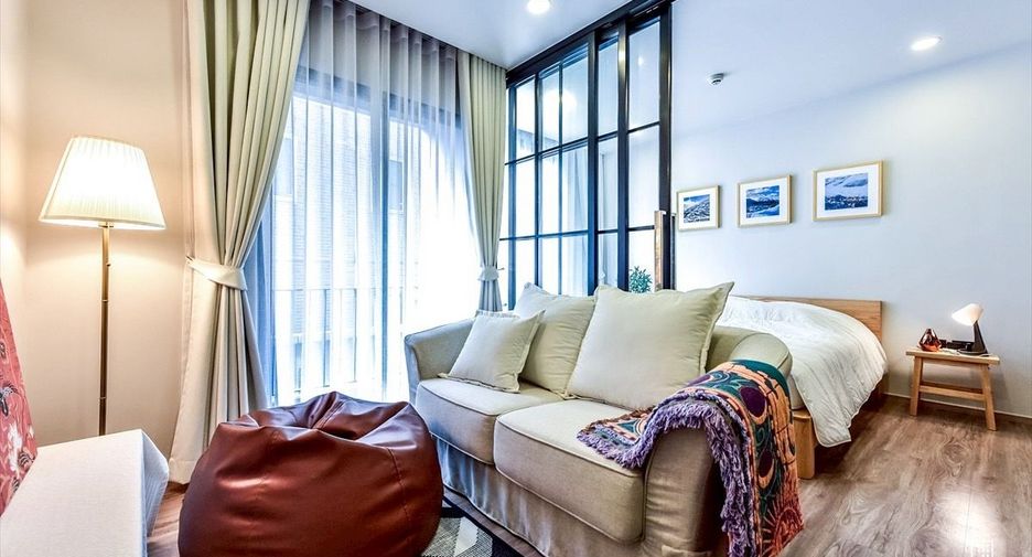 For rent 1 bed condo in Phaya Thai, Bangkok