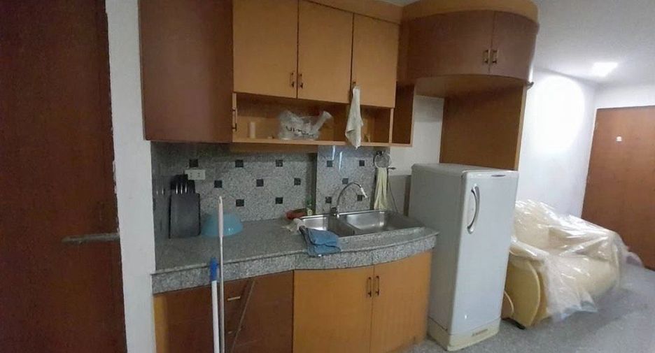 For sale 2 bedrooms condo in Suan Luang, Bangkok