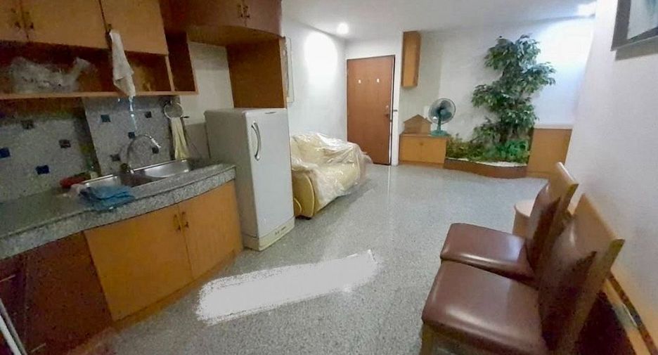 For sale 2 bedrooms condo in Suan Luang, Bangkok