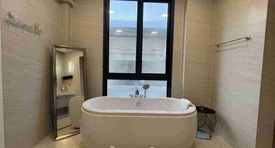 Haus zur Miete und zum Kauf mit 7 Zimmer in Bang Lamung, Chonburi