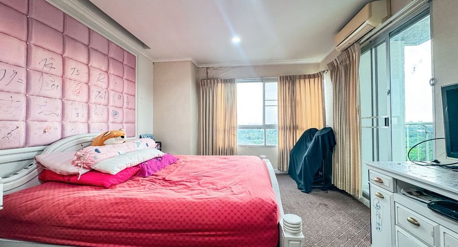 For sale 2 bedrooms condo in Bang Khen, Bangkok