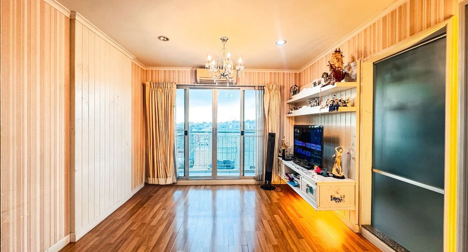 For sale 2 bedrooms condo in Bang Khen, Bangkok