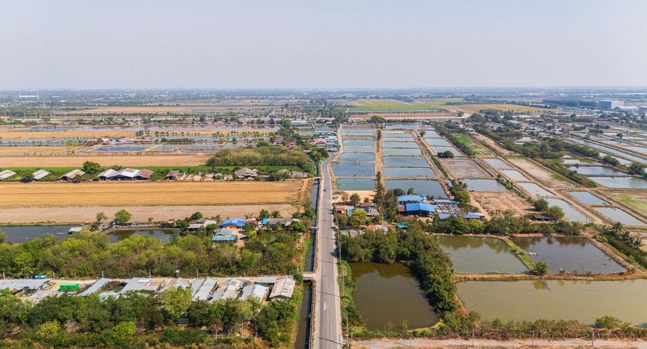 出售 土地 在 Ban Pho, Chachoengsao