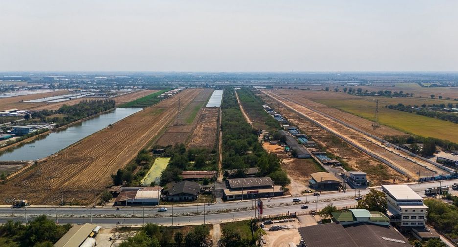 出售 土地 在 Ban Pho, Chachoengsao