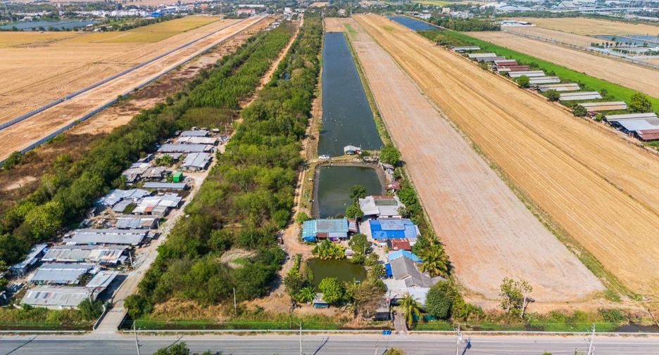 出售 土地 在 Ban Pho, Chachoengsao