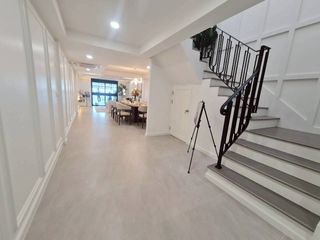 For sale 3 bedrooms townhouse in Watthana, Bangkok