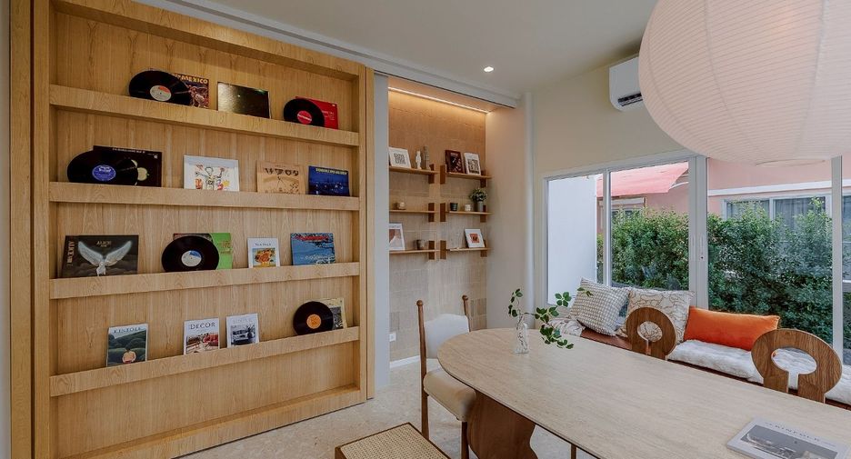 For rent and for sale 4 bedrooms house in San Sai, Chiang Mai
