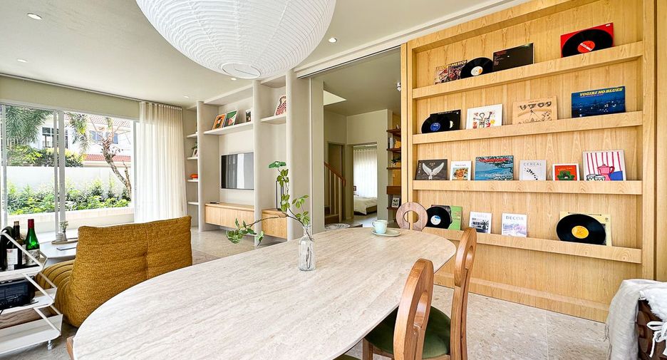 For rent and for sale 4 bedrooms house in San Sai, Chiang Mai