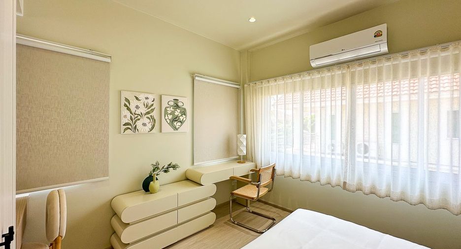 For rent and for sale 4 bedrooms house in San Sai, Chiang Mai