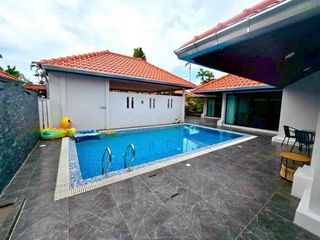 For rent 3 ベッドルーム villa in Bang Lamung, Chonburi