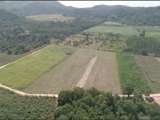 出售 土地 在 Tha Muang, Kanchanaburi