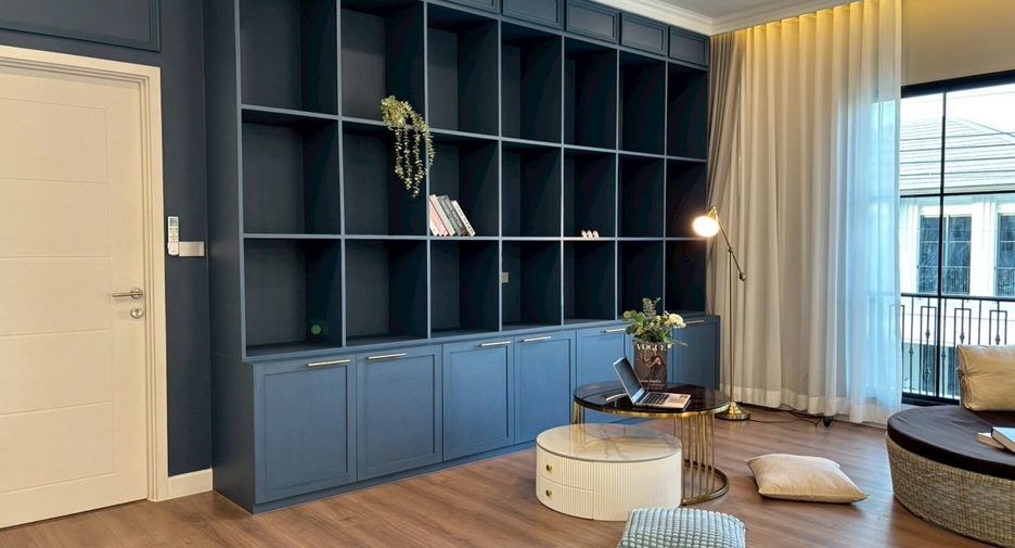 Haus zur Miete mit 5 Zimmer in Bang Phli, Samut Prakan