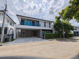 For rent 4 bedrooms house in Don Mueang, Bangkok