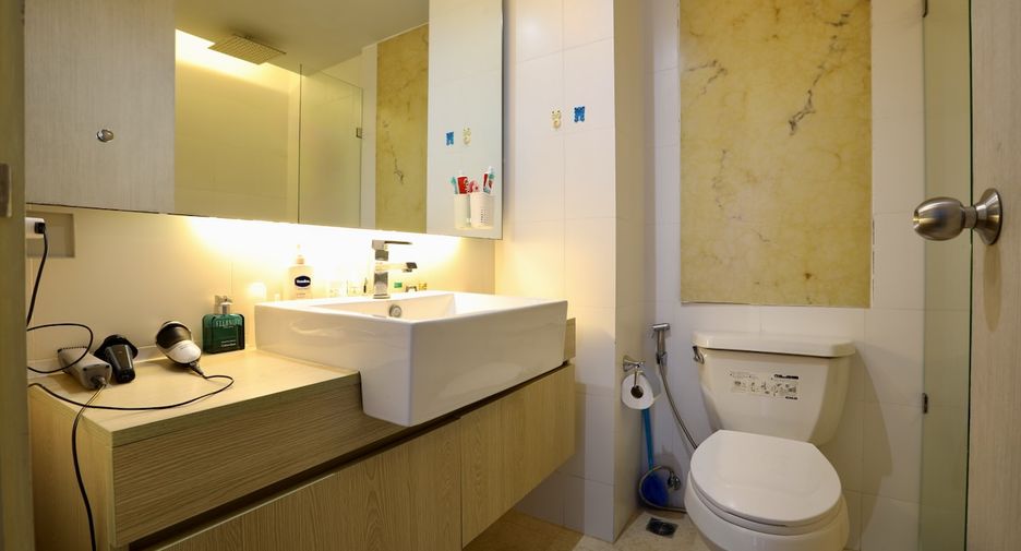For sale 2 bedrooms condo in Jomtien, Pattaya