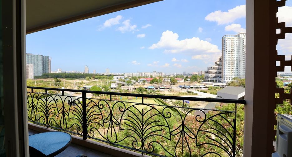 For sale 2 bedrooms condo in Jomtien, Pattaya