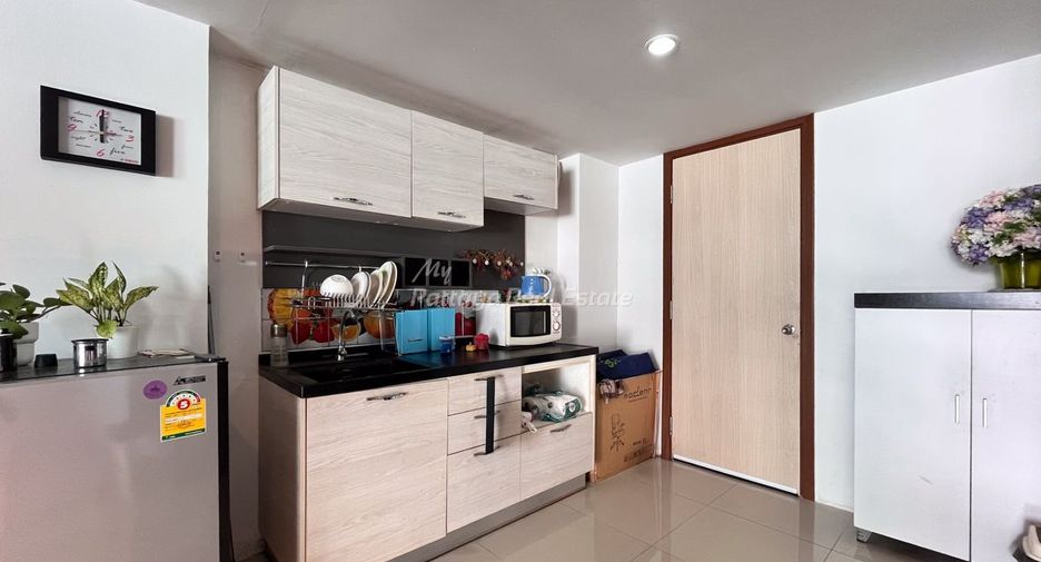 For sale 1 bed condo in Bang Lamung, Chonburi