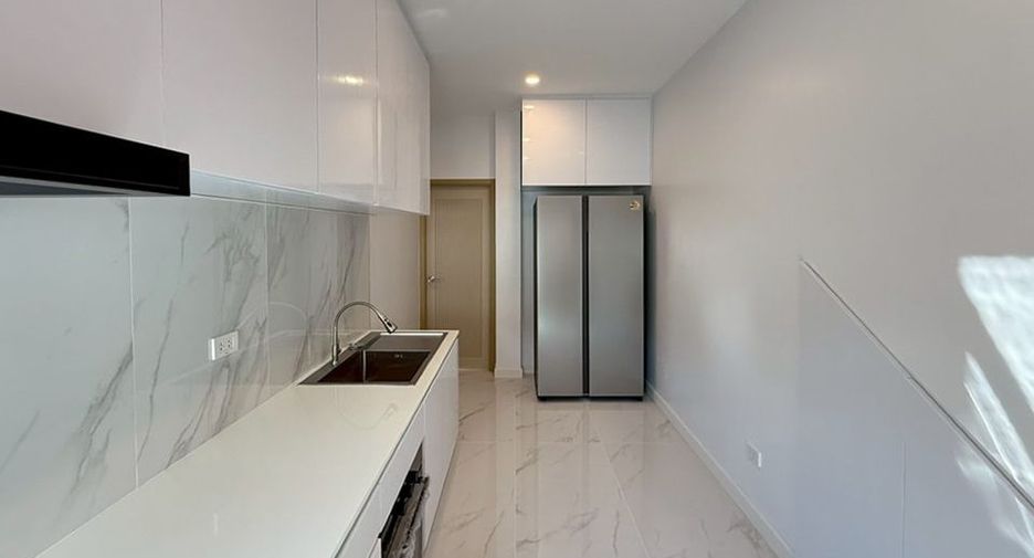For rent 4 bedrooms villa in Hang Dong, Chiang Mai