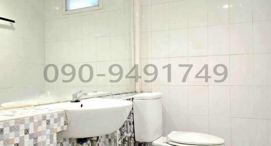 For rent 3 bedrooms townhouse in Bang Bon, Bangkok
