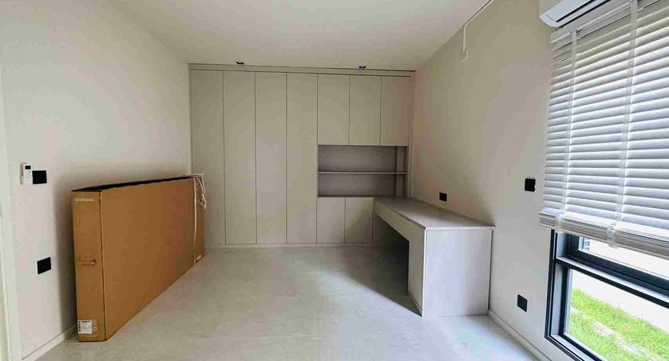 Haus zum Kauf mit 4 Zimmer in Bang Lamung, Chonburi