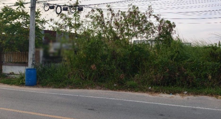 For sale land in Ban Bueng, Chonburi